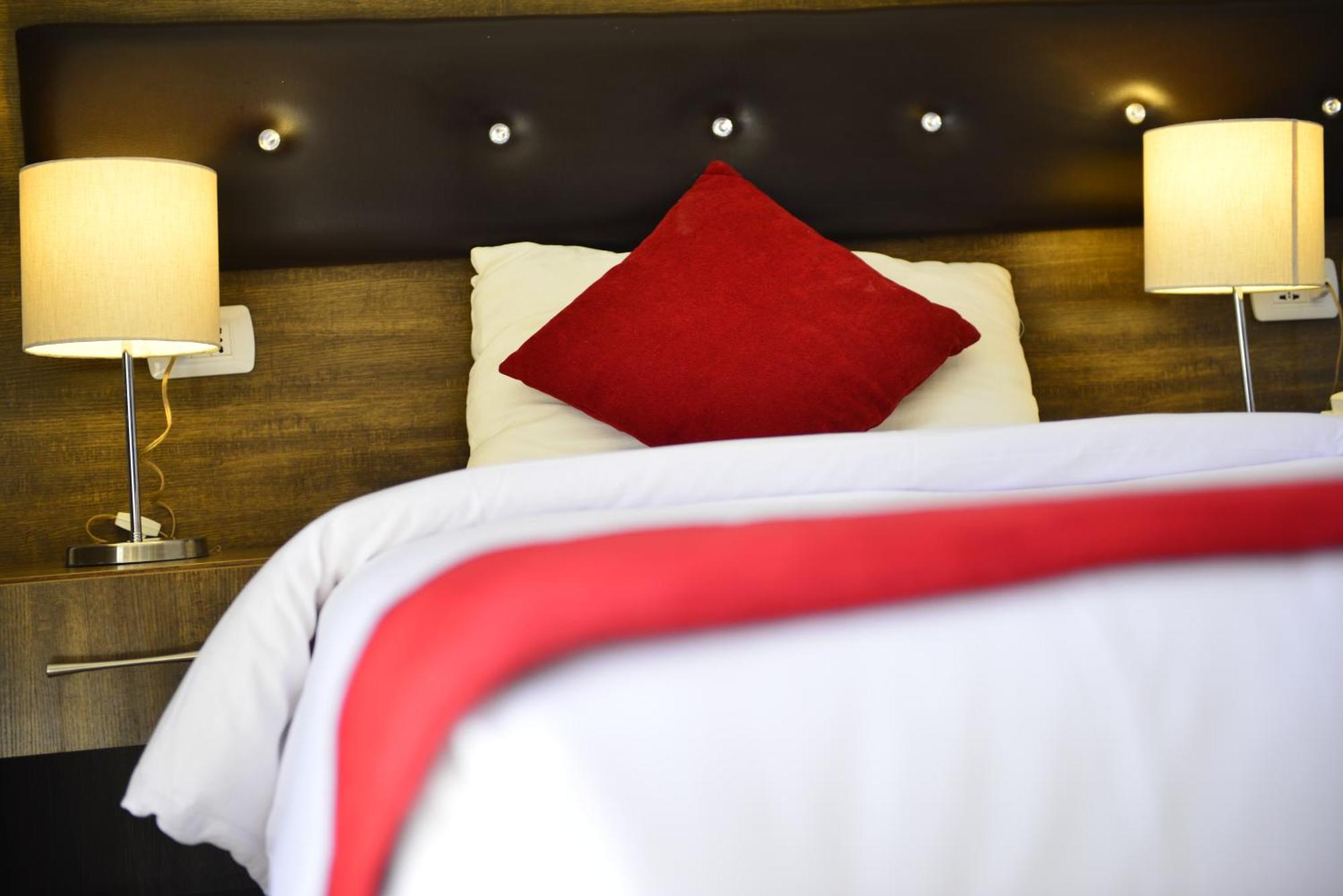 Petra Corner Hotel Zewnętrze zdjęcie
