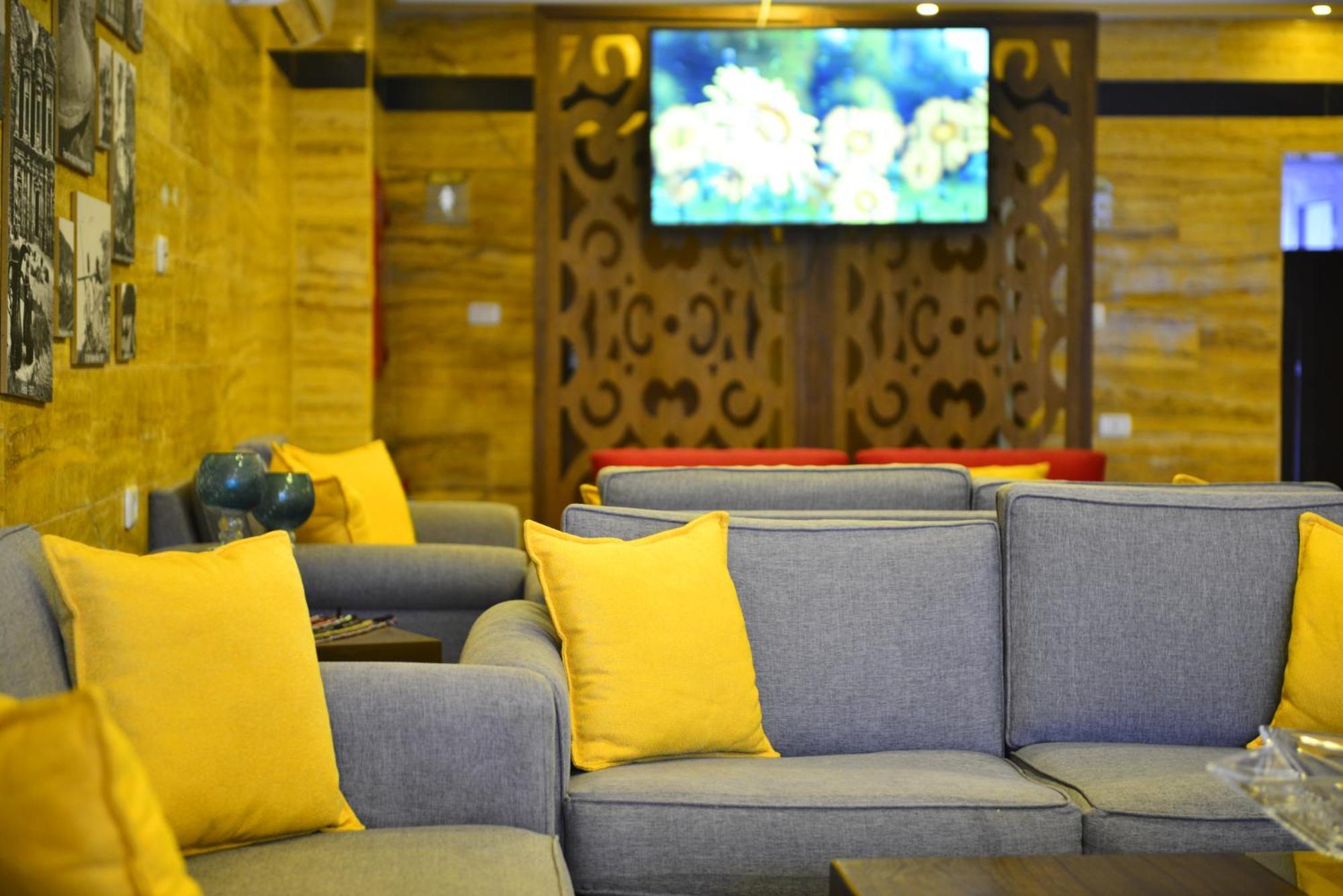 Petra Corner Hotel Zewnętrze zdjęcie