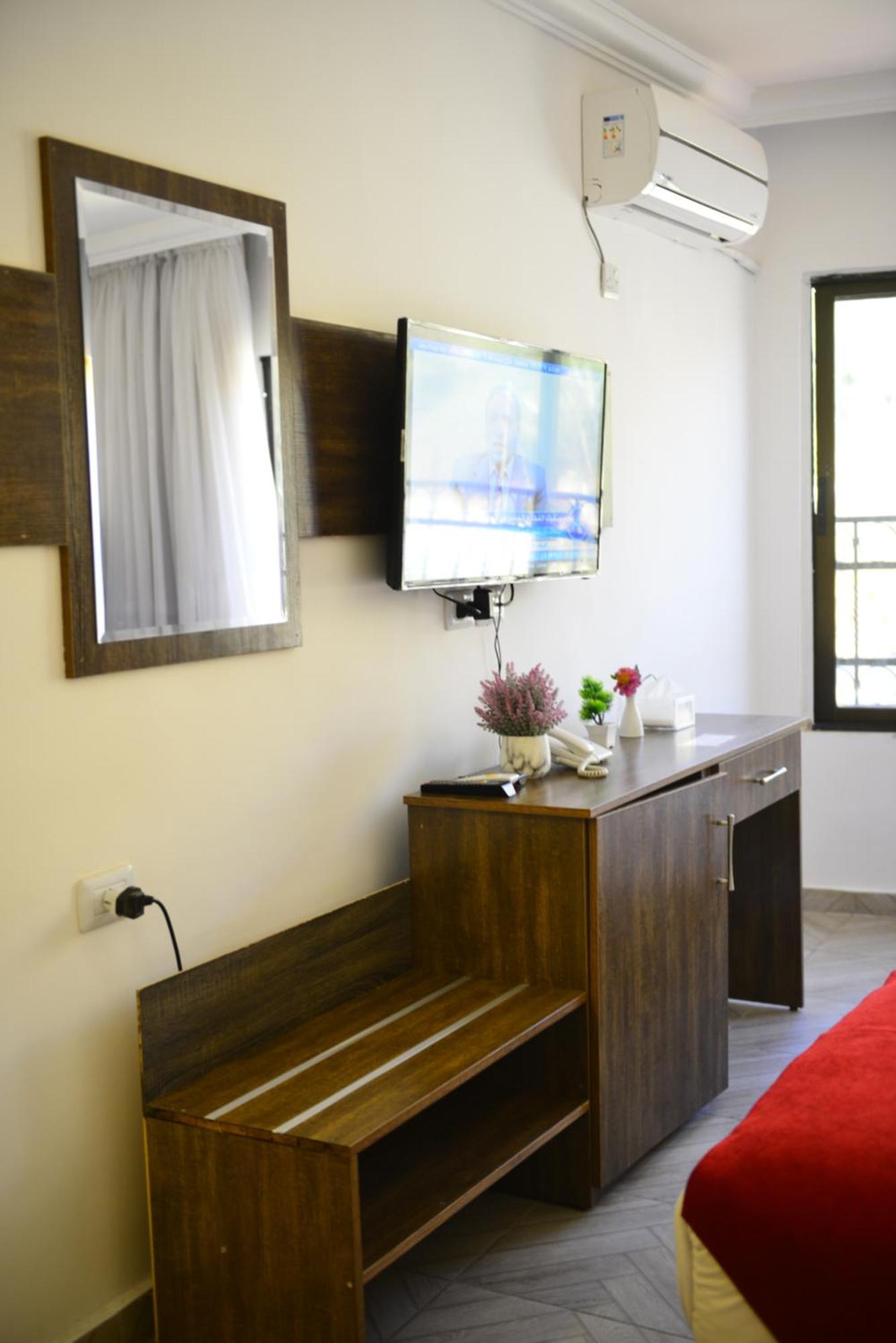 Petra Corner Hotel Zewnętrze zdjęcie